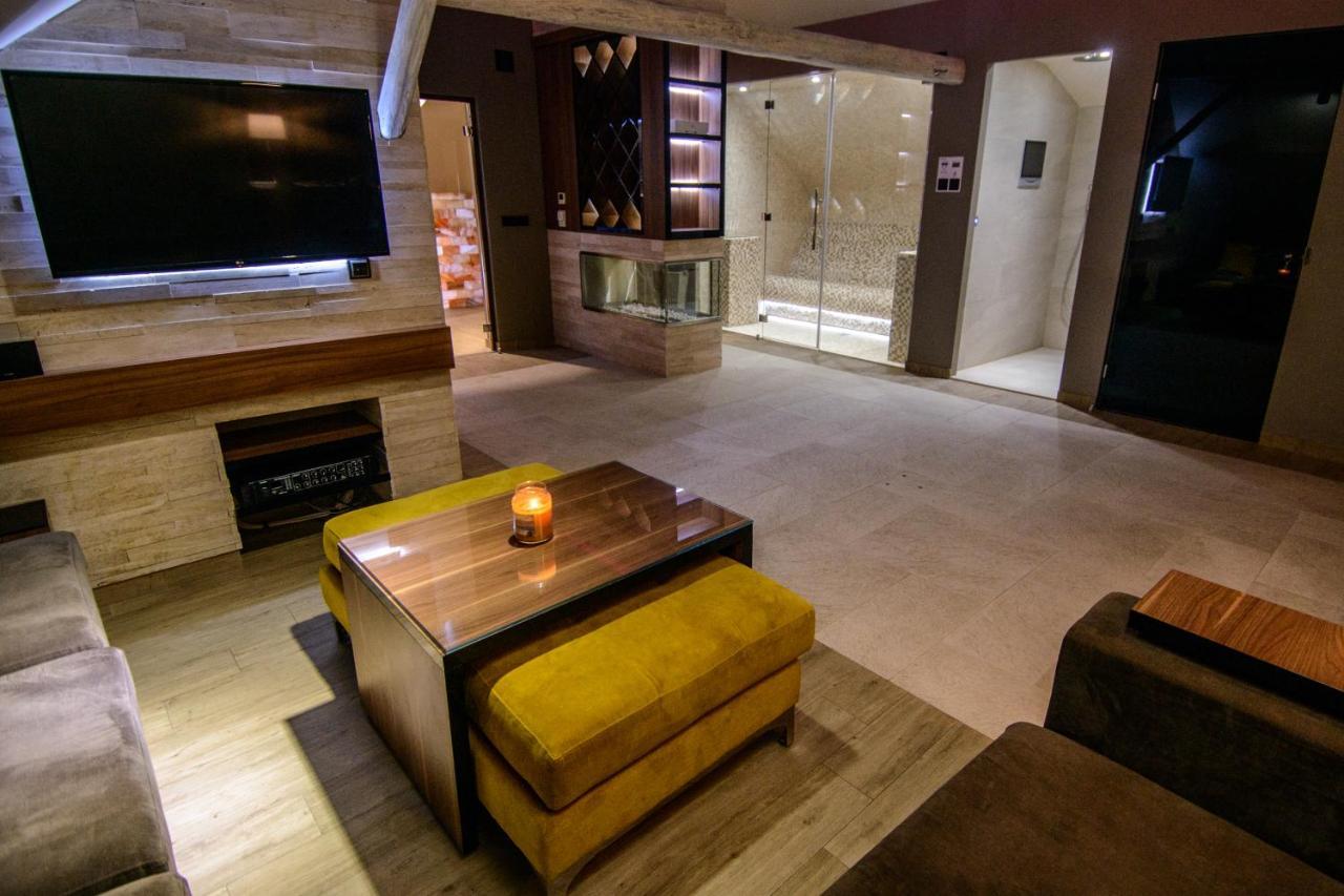 Apartments Marconio Wellness Club Belgrado Esterno foto
